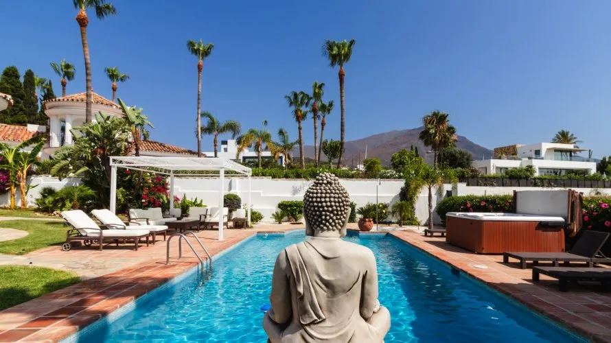 Villa de 5 chambres à Estepona, Spain No. 217 № 16