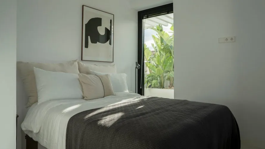 Villa de 5 chambres à Nueva Andalucia, Spain No. 216 № 27
