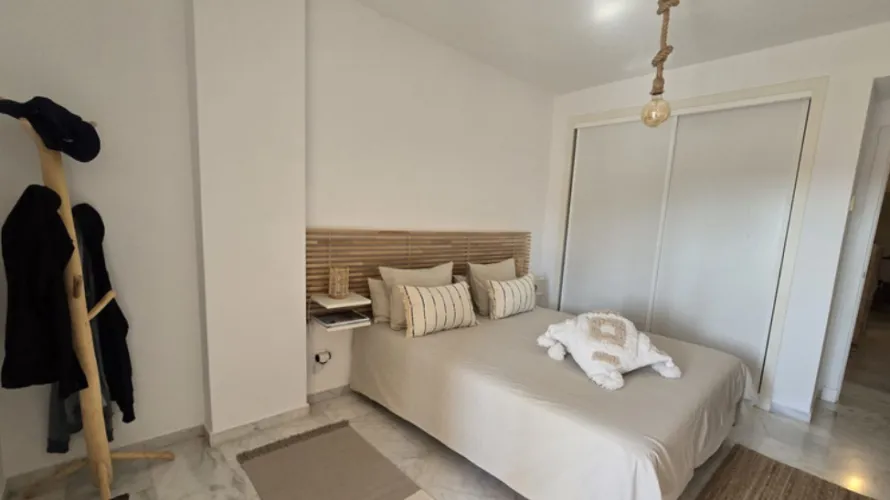 Apartment de 2 chambres à Marbella, Spain No. 973 № 7