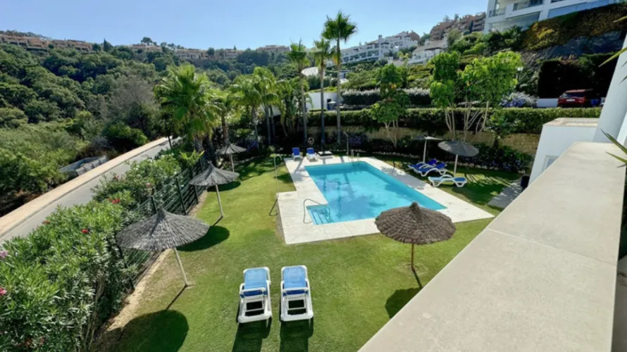 Apartment de 3 chambres à Marbella, Spain No. 970