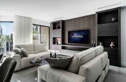 Apartment de 2 chambres à Marbella, Spain No. 218