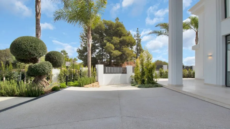 Villa de 6 chambres à Marbella, Spain No. 388 № 9
