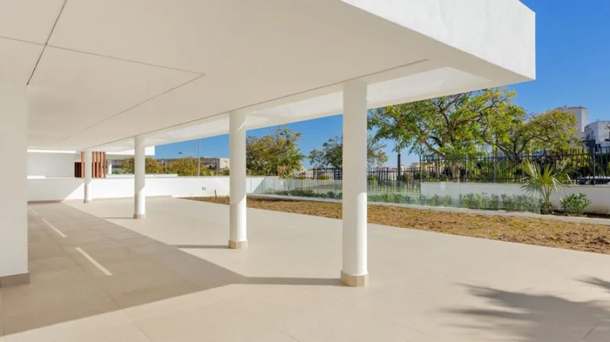 Apartment de 3 chambres à Estepona, Spain No. 403 № 1