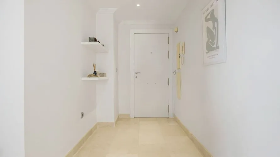 Apartment de 3 chambres à Estepona, Spain No. 616 № 9