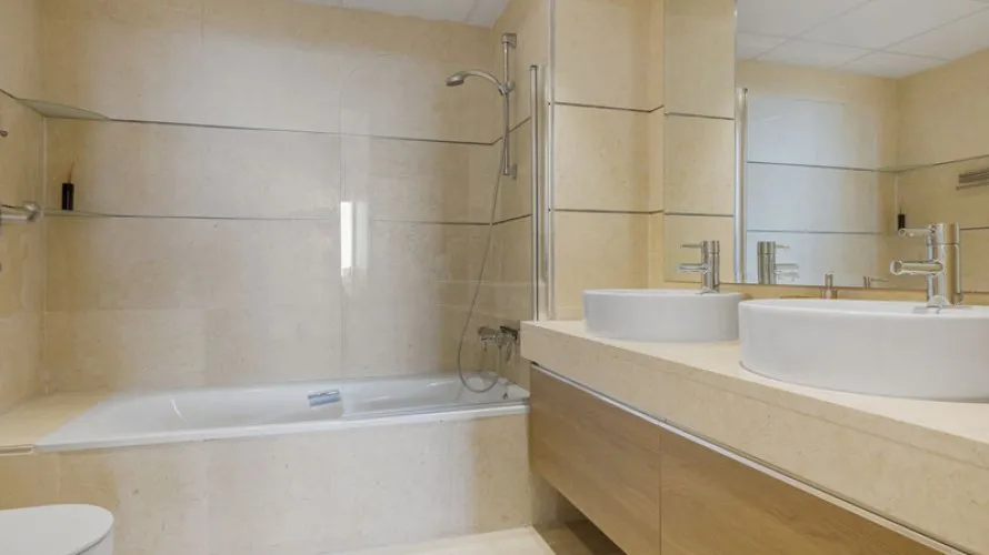 Apartment de 3 chambres à Estepona, Spain No. 616 № 11