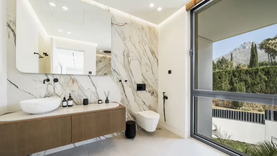 Villa de 5 chambres à Marbella, Spain No. 572 № 23