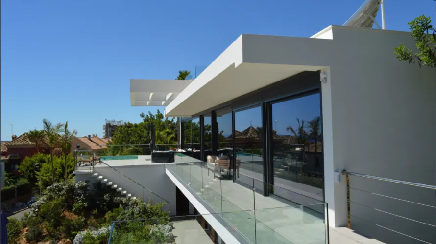 Villa de 5 chambres à Marbella, Spain No. 1023 № 10