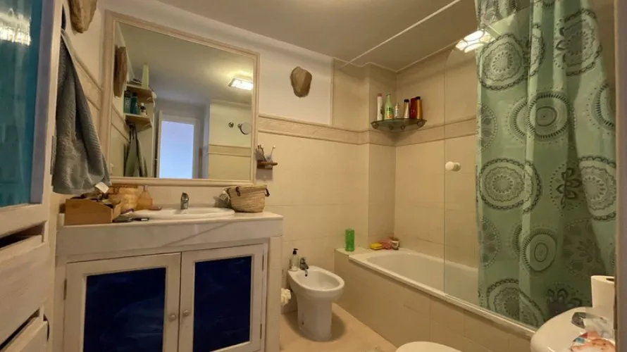 Apartment de 3 chambres à Estepona, Spain No. 384 № 14