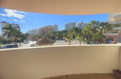 Apartment de 3 chambres à Estepona, Spain No. 680