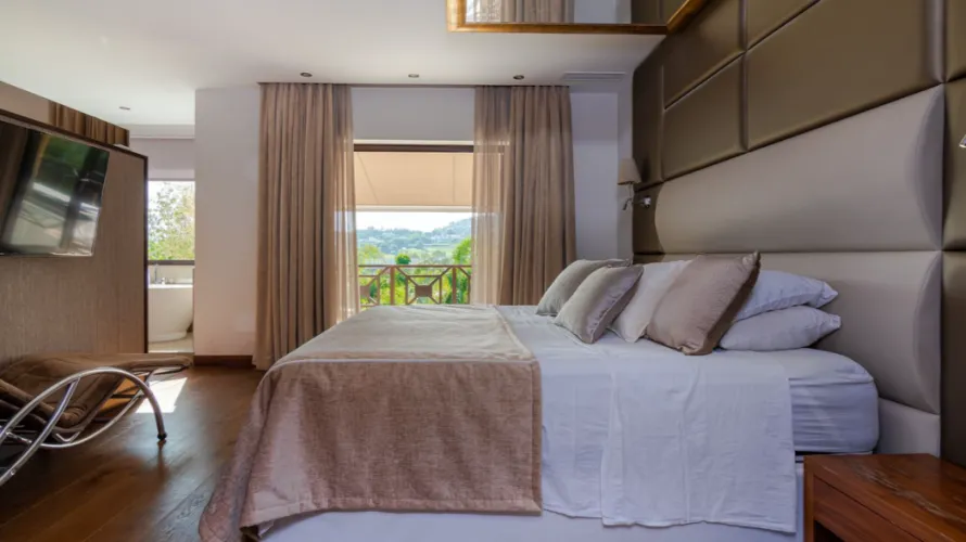 Villa de 5 chambres à Nueva Andalucia, Spain No. 1021 № 13