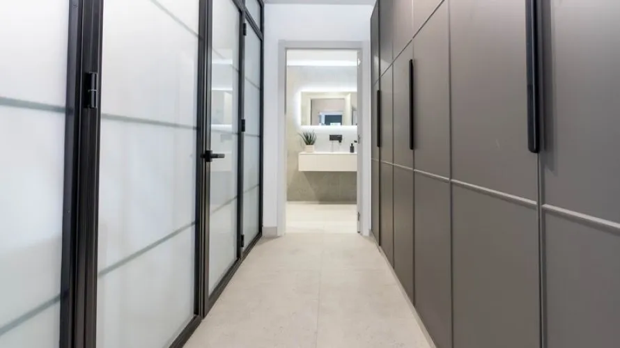 Villa de 6 chambres à Marbella, Spain No. 930 № 20