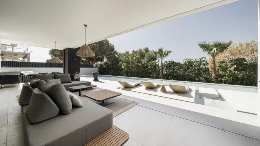 Villa de 5 chambres à Marbella, Spain No. 572 № 12