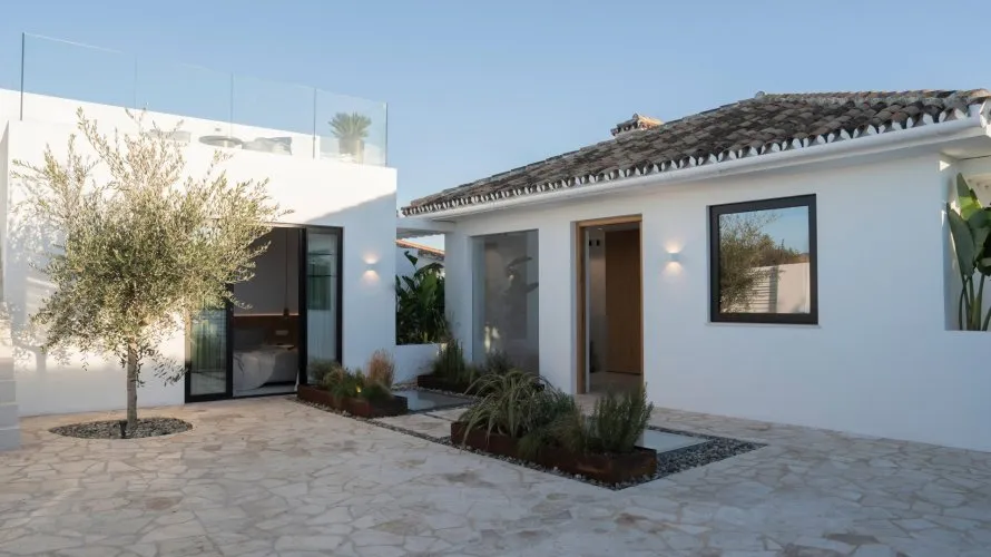 Villa de 5 chambres à Nueva Andalucia, Spain No. 216 № 12
