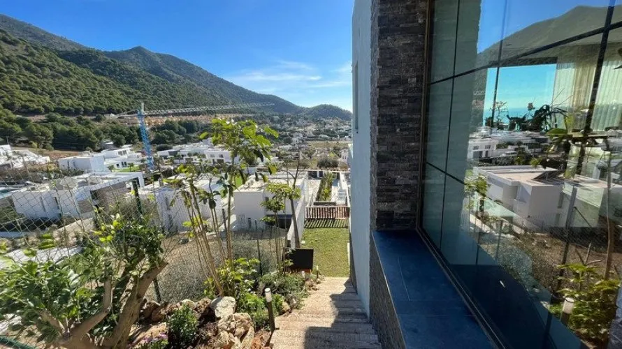 Villa de 5 chambres à Mijas, Spain No. 451 № 26