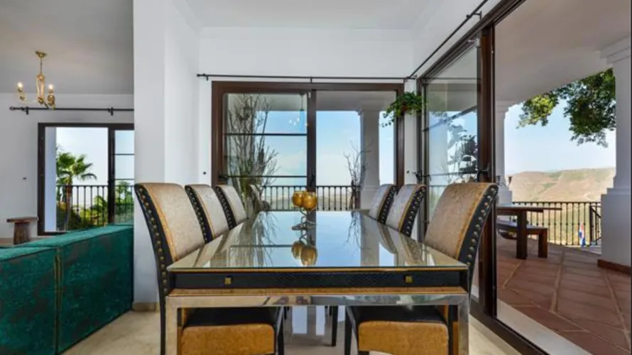 Villa de 6 chambres à Marbella, Spain No. 544