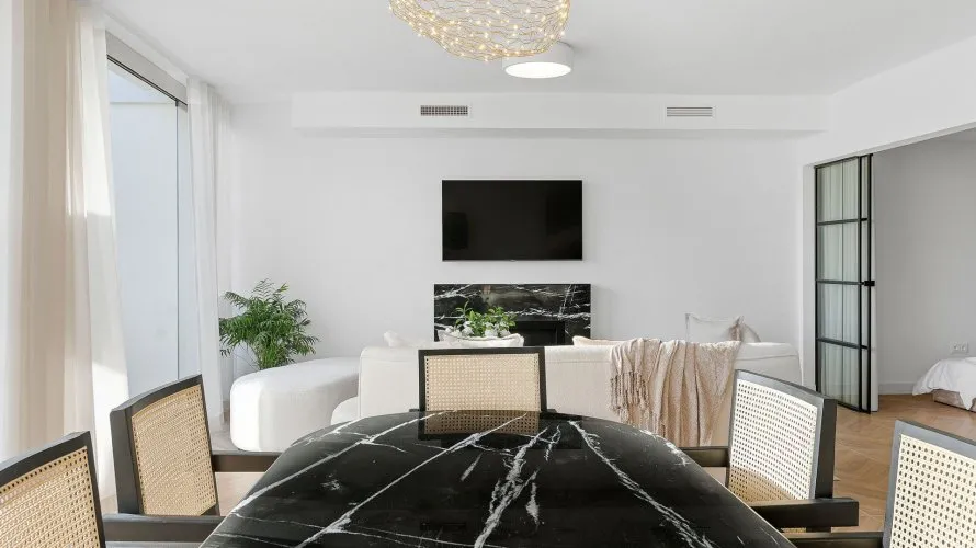 Apartment de 4 chambres à Marbella, Spain No. 475