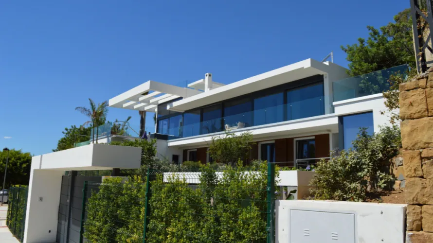 Villa de 5 chambres à Marbella, Spain No. 1023