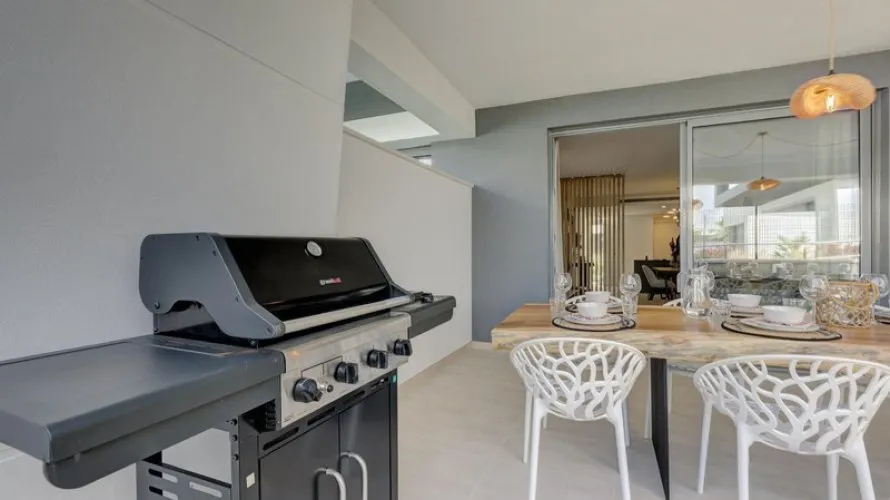 Apartment de 2 chambres à Estepona, Spain No. 862 № 13