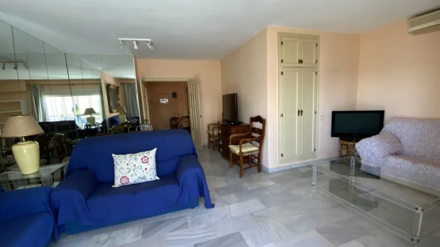 Apartment de 3 chambres à Marbella, Spain No. 491 № 1