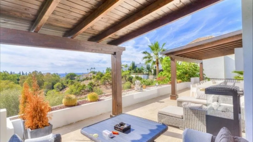 Villa de 5 chambres à Marbella, Spain No. 929 № 26