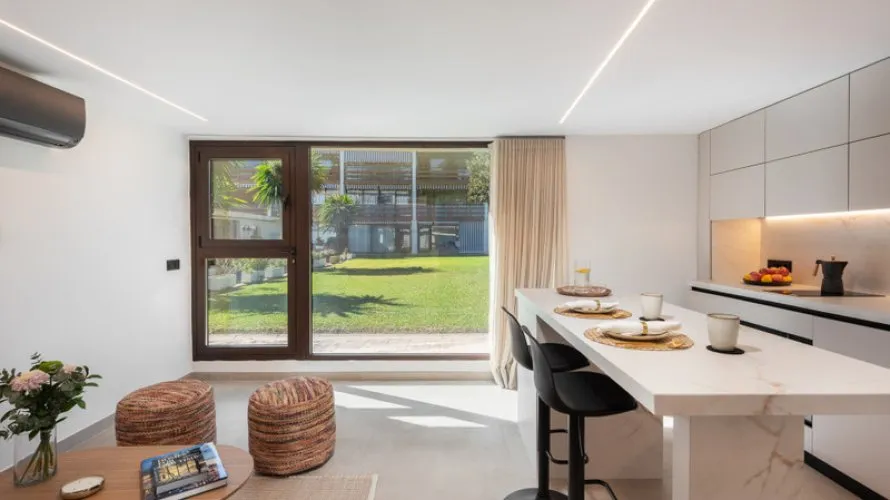 Apartment de 2 chambres à Cortes (San Pedro De Alcantara), Spain No. 466 № 11