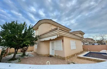 Apartment de 3 chambres à Torrevieja, Espagne No. 2302