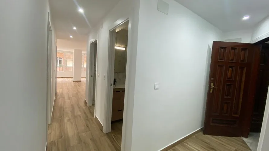 Apartment de 3 chambres à Torrevieja, Espagne No. 1500 № 10