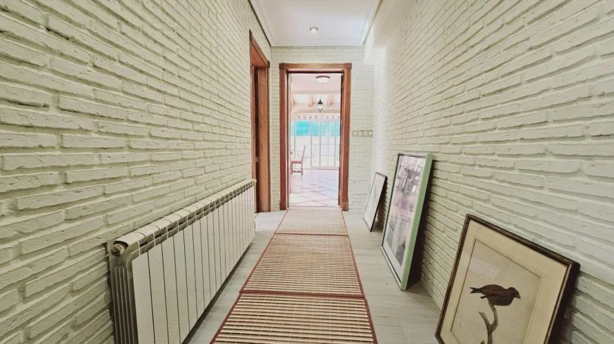 Villa de 5 chambres à Torrevieja, Espagne No. 2065 № 21