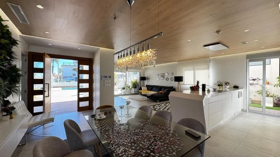 Villa de 4 chambres à Campoamor, Espagne No. 2587 № 13