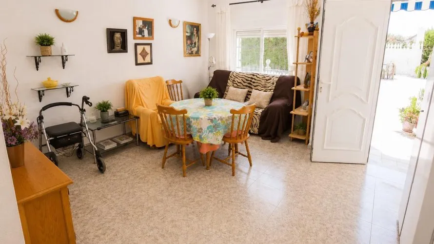 House de 1 chambre à Torrevieja, Espagne No. 2442 № 4