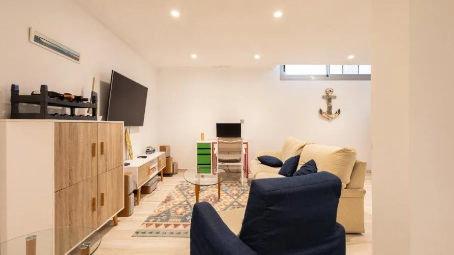 Apartment de 4 chambres à La Florida, Espagne No. 2303 № 20