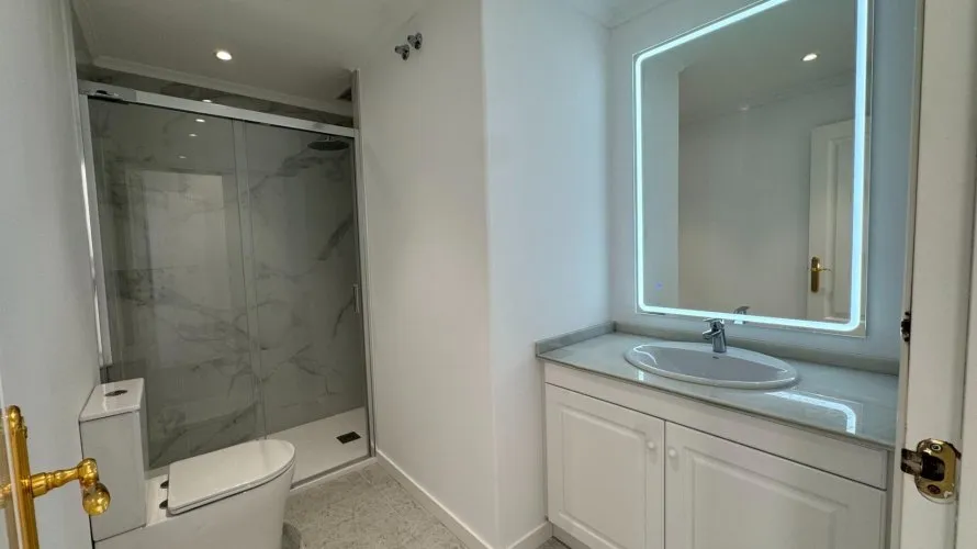 Apartment de 2 chambres à Alicante, Espagne No. 2347 № 27