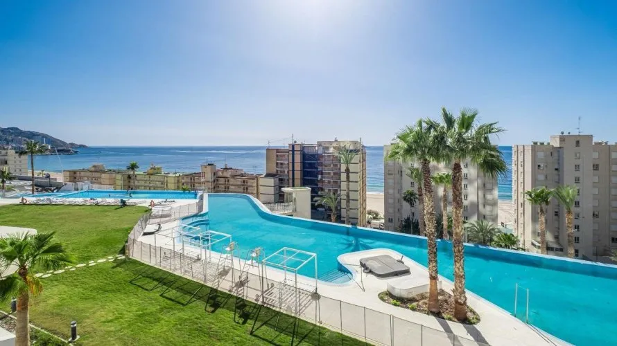 Apartment de 2 chambres à Benidorm, Espagne No. 1560