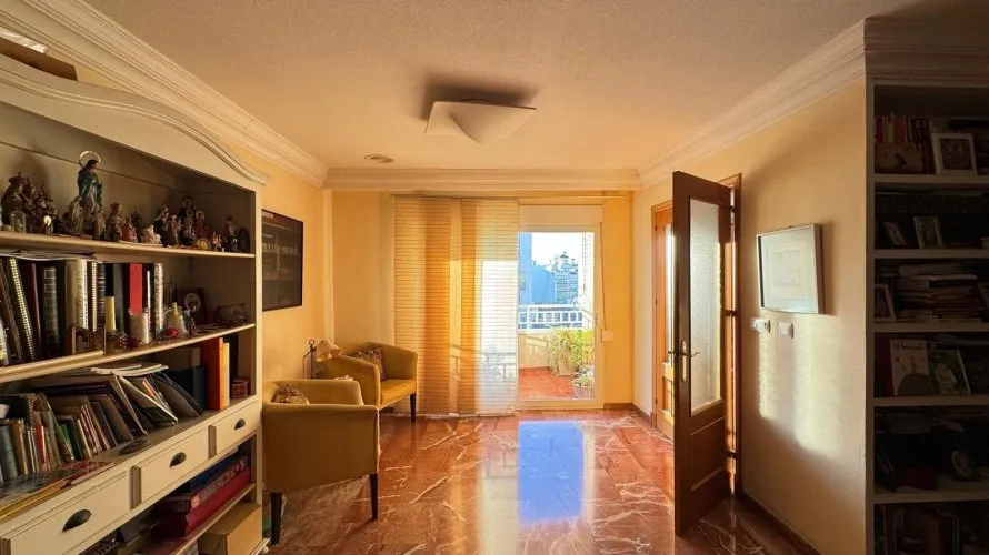 Apartment de 4 chambres à Torrevieja, Espagne No. 1548 № 16