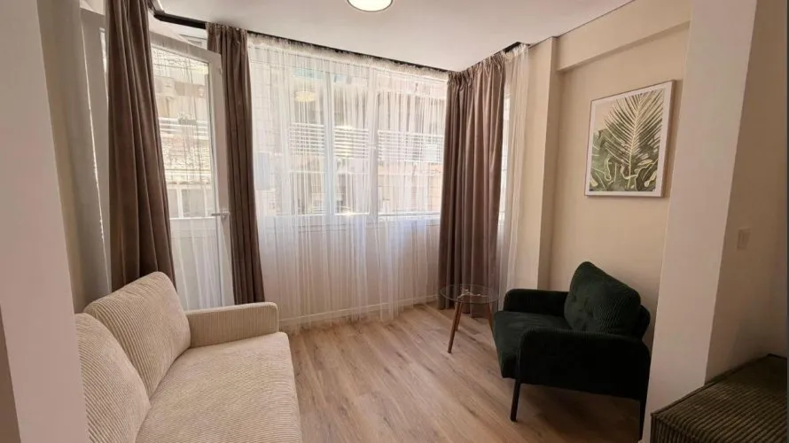 Apartment de 2 chambres à Torrevieja, Espagne No. 2632 № 1