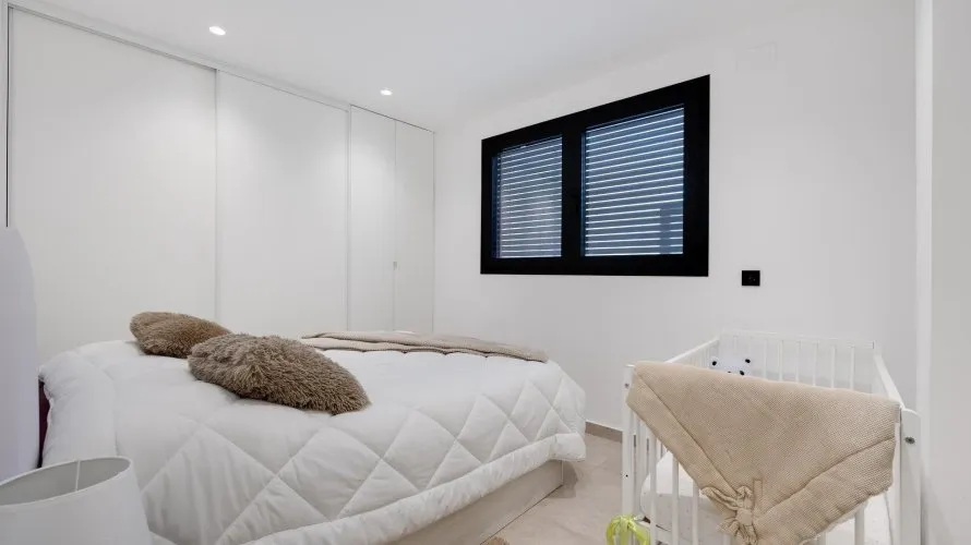 Apartment de 3 chambres à Torrevieja, Espagne No. 2695 № 10