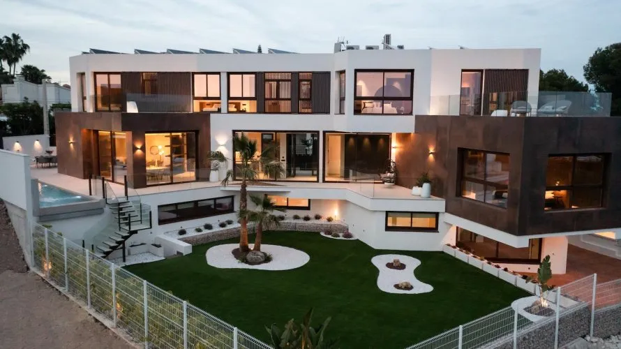 Villa de 4 chambres à Benidorm, Espagne No. 1809 № 12
