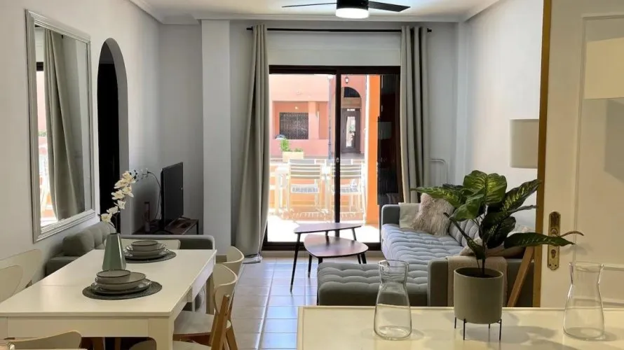 Apartment de 2 chambres à Torrevieja, Espagne No. 2219 № 6