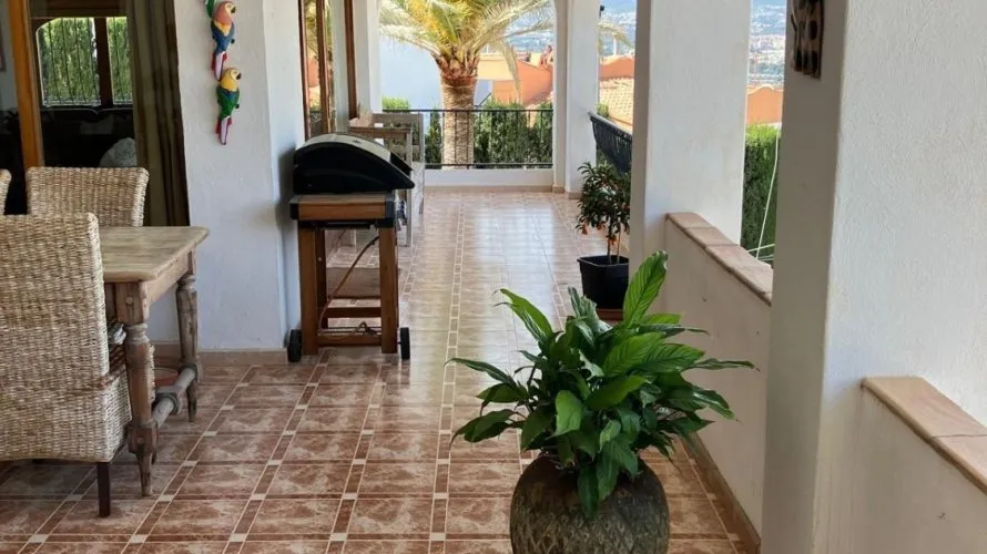 Villa de 4 chambres à Albir, Espagne No. 1937 № 25