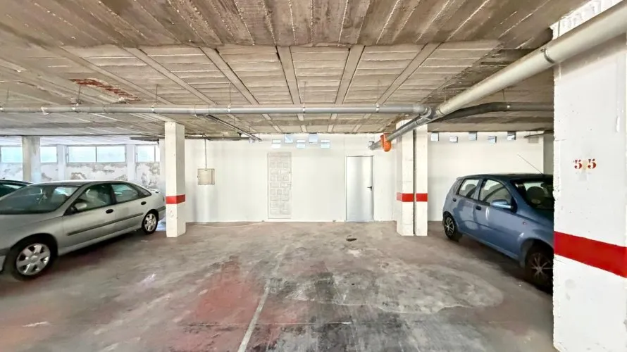 Commercial property de 2800m² à Torrevieja, Espagne No. 2675 № 14
