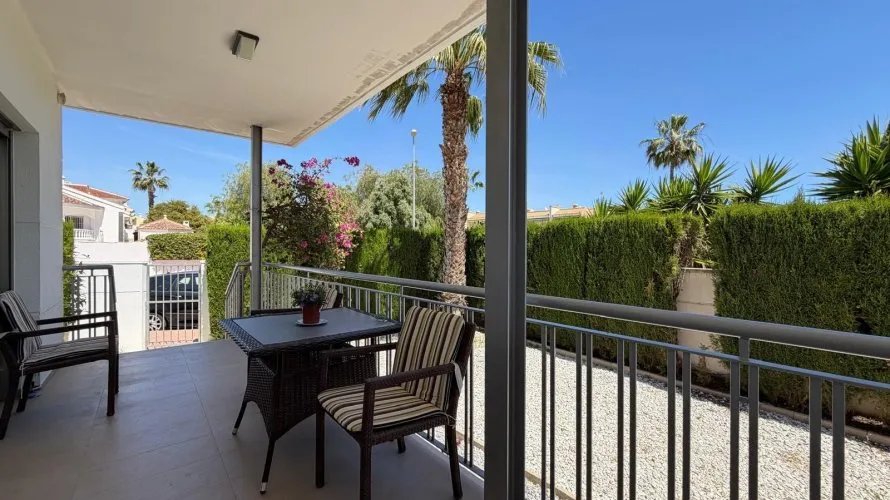 Villa de 4 chambres à Ciudad Quesada, Spain No. 2377 № 22