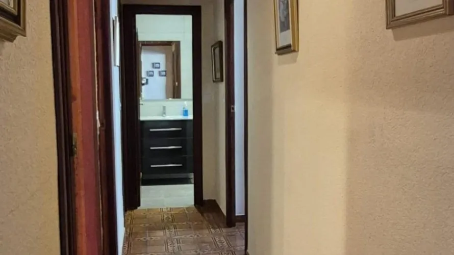 Apartment de 2 chambres à Torrevieja, Espagne No. 2703 № 3