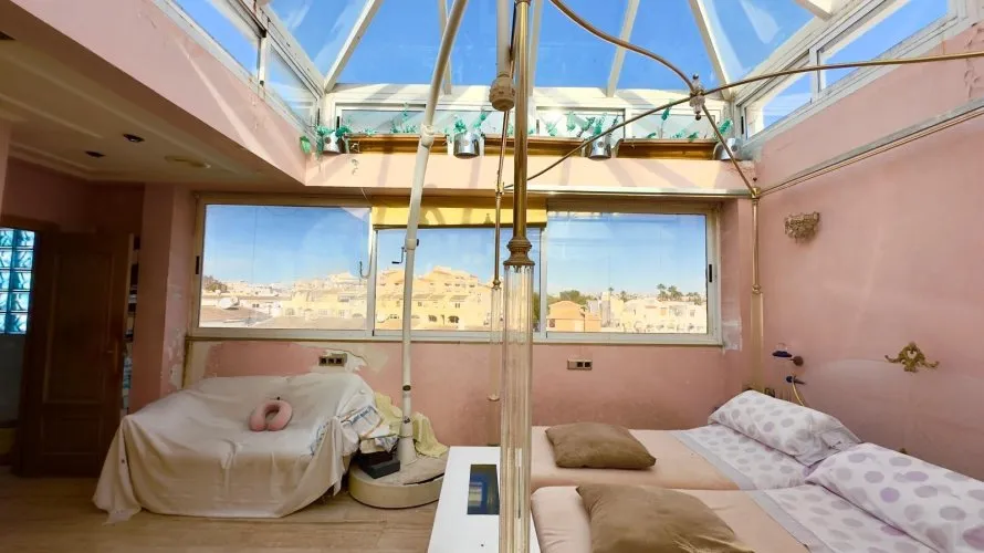 Penthouse de 2 chambres à Torrevieja, Espagne No. 2243 № 24