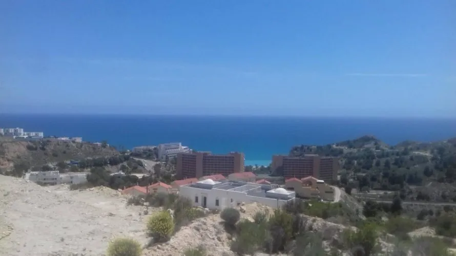 Villa de 4 chambres à Villajoyosa, Espagne No. 1640 № 14