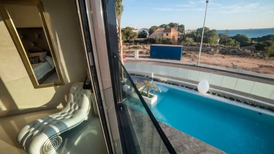Villa de 157m² à La Zenia, Espagne No. 1584 № 20