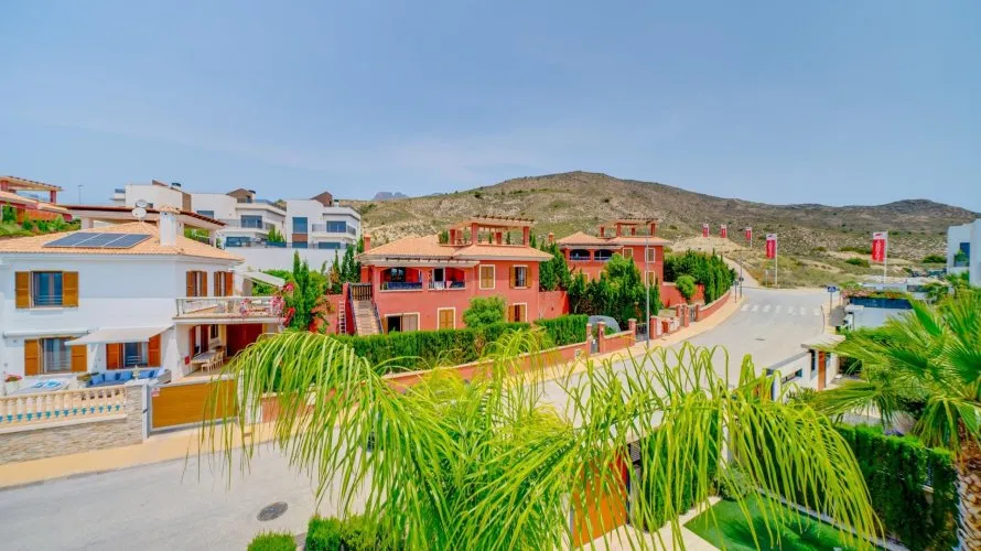 Villa de 5 chambres à Finestrat, Espagne No. 1810 № 1