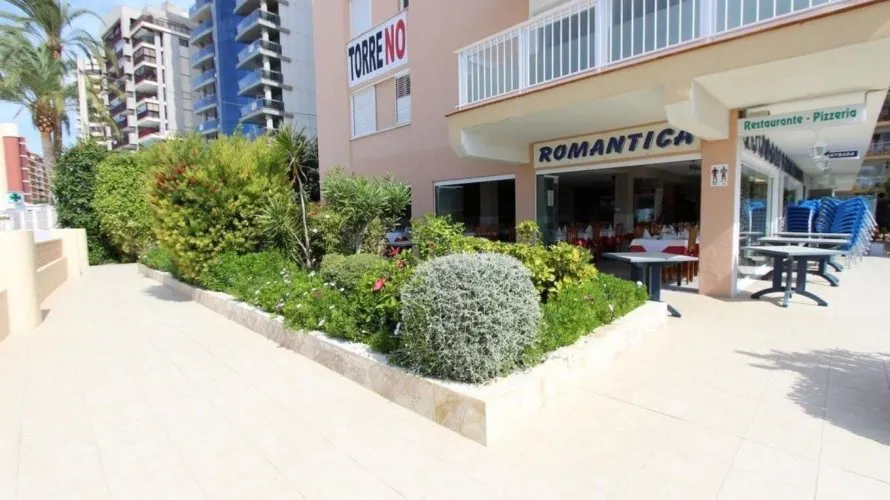 Commercial property de 230m² à Calpe, Espagne No. 2216 № 5