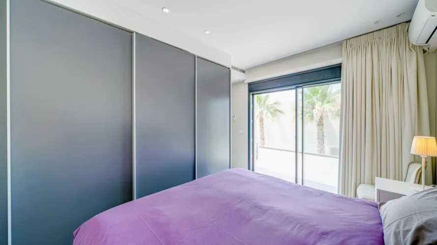 Villa de 5 chambres à Finestrat, Espagne No. 1810 № 8