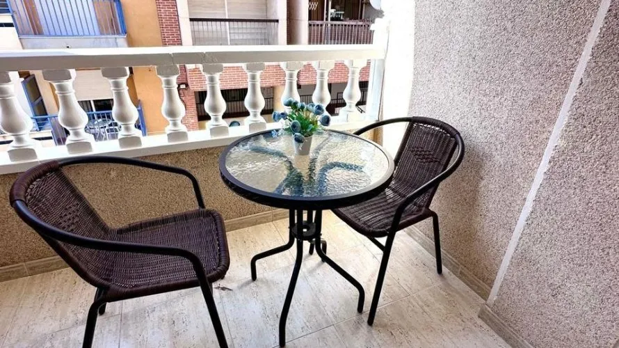 Apartment de 58m² à Torrevieja, Espagne No. 2537 № 1