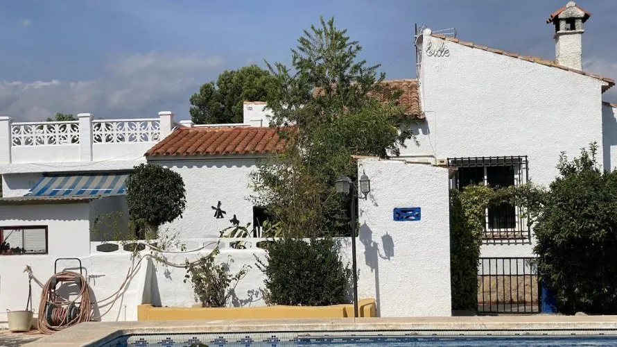 Villa de 4 chambres à L'Alfàs del Pi, Espagne No. 1799 № 6